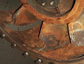 使用一年后的泵扩散管的状况 使用一年后的泵扩散管的状况